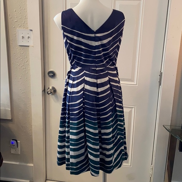 ππ Striped gradient dress with pleats. ππ - Picture 2 of 5
